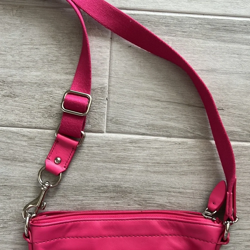 Coach Purse - Picture 2 of 9